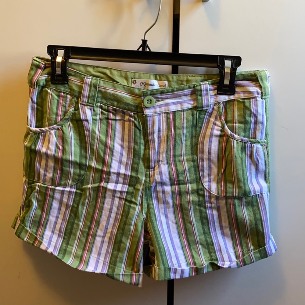 Green stripes shorts